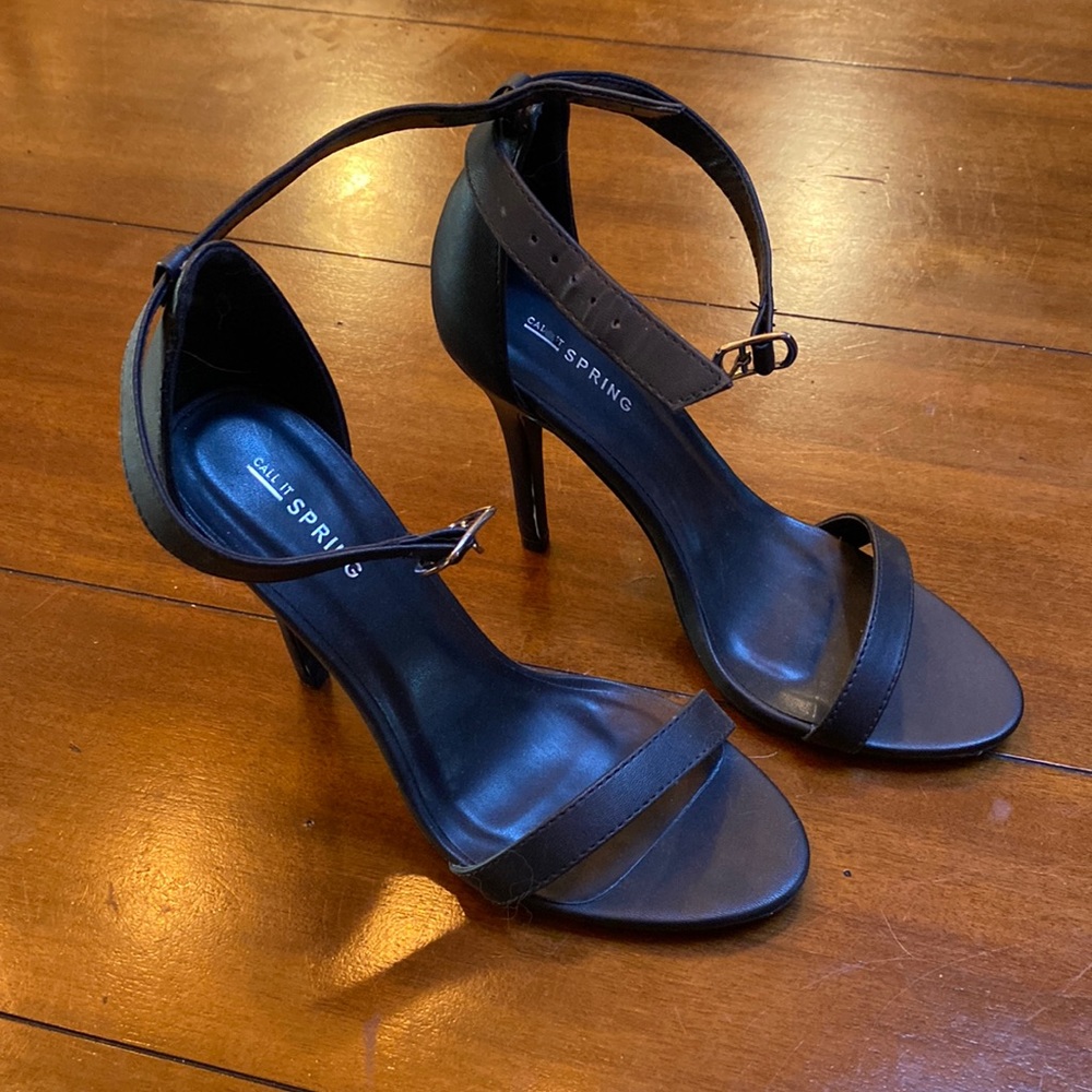 Black Strappy Sandals, 6.5